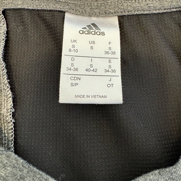 Adidas Climalite Cropped‎ V-Neck T-Shirt Women’s Size Small - Picture 7 of 8